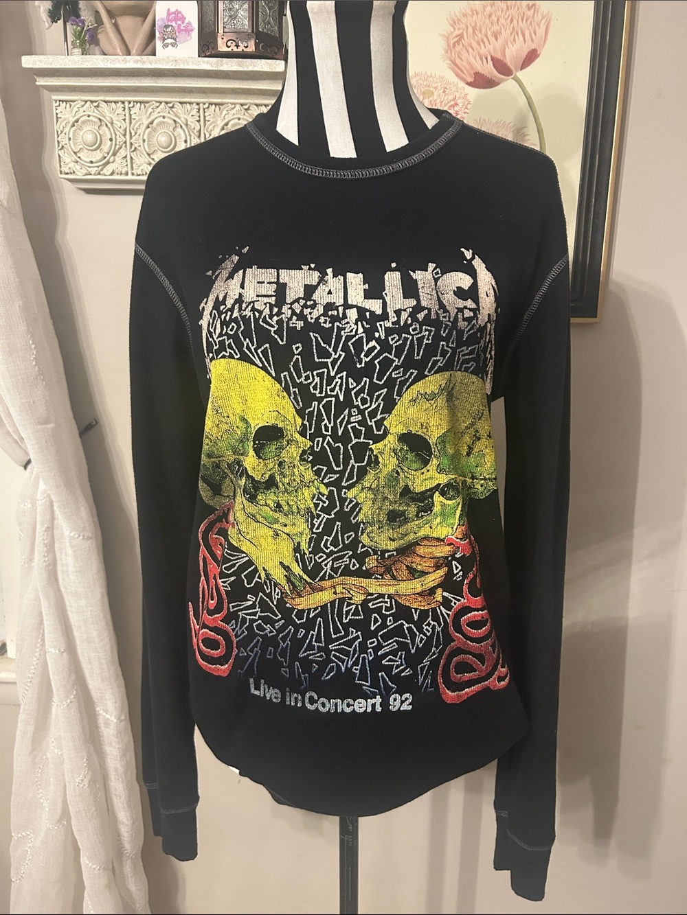 Metallica "Live in Concert 92" Black Long Sleeve thermal Shirt Top Size M